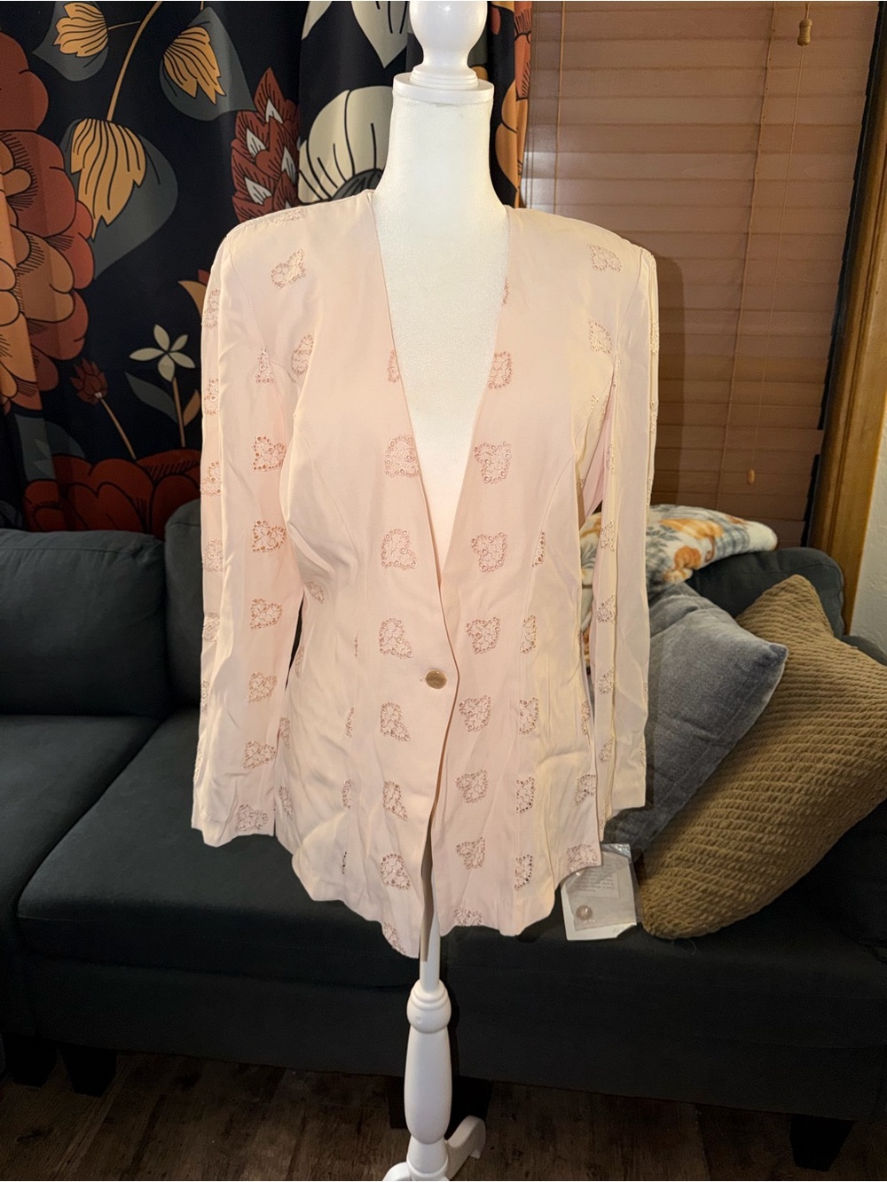 Wild Rose Women's Beige Beaded Hearts Button Front Mid-Length Jacket Size 6